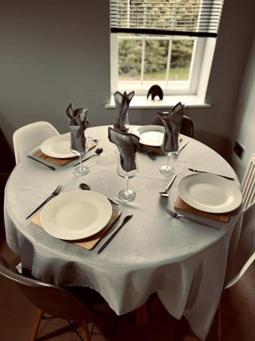 Lakeland Living - Devenish Manor เอนนิสคิลเลน ภายนอก รูปภาพ
